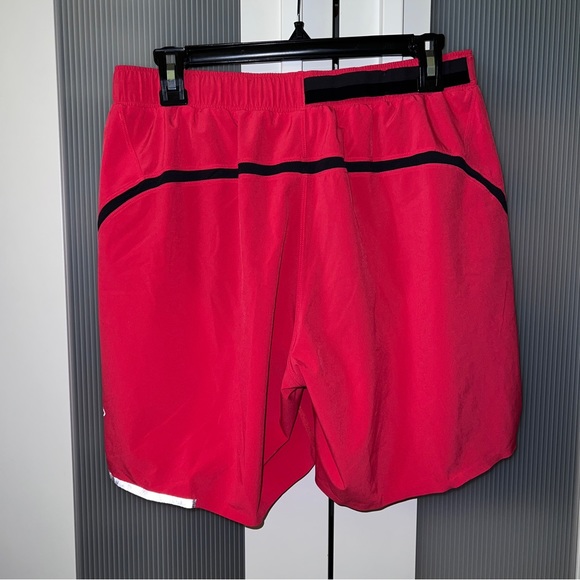 Lululemon Surge Short (Seawheeze) - Picture 2 of 6